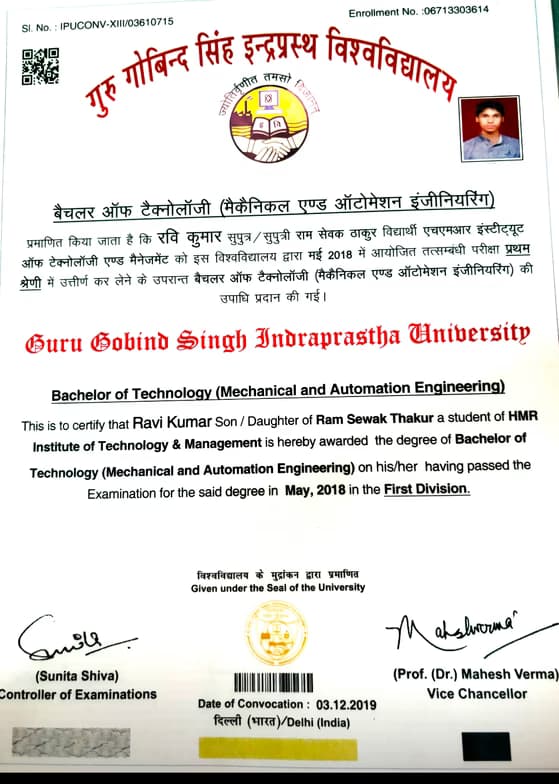 Verified degree or teaching certification of Ravi  