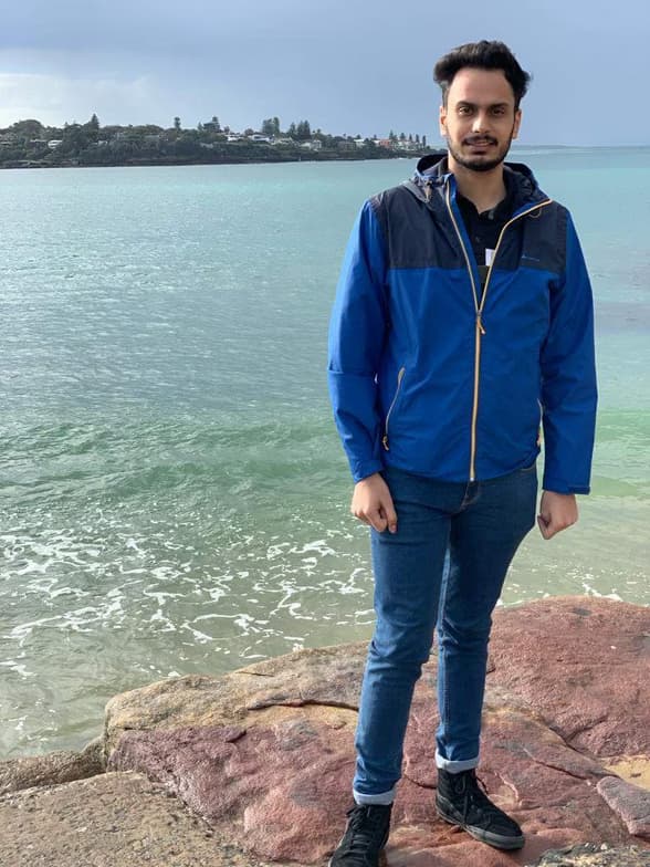 Travel snapshot of Anirudh during a trip 