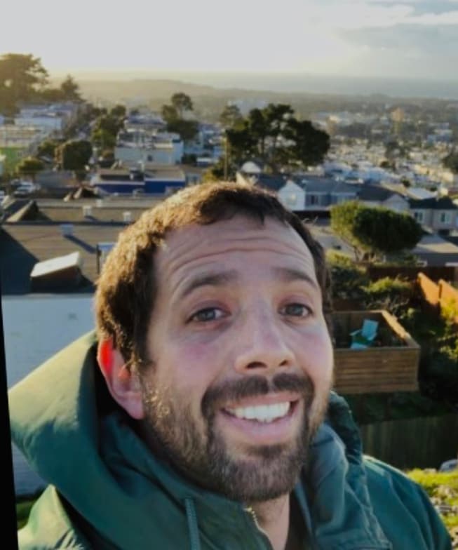 Profile photo of Michael, Physics tutor at Wiingy 