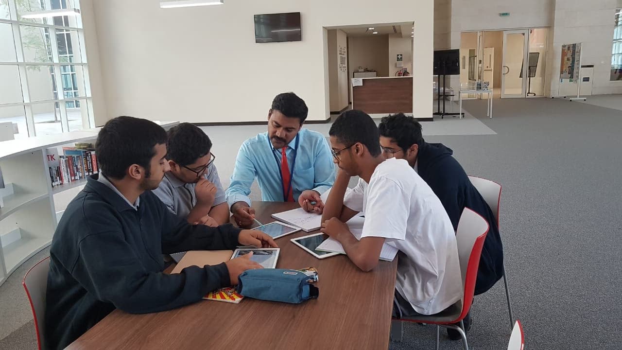 Profile photo of Mannuru, Biology tutor at Wiingy