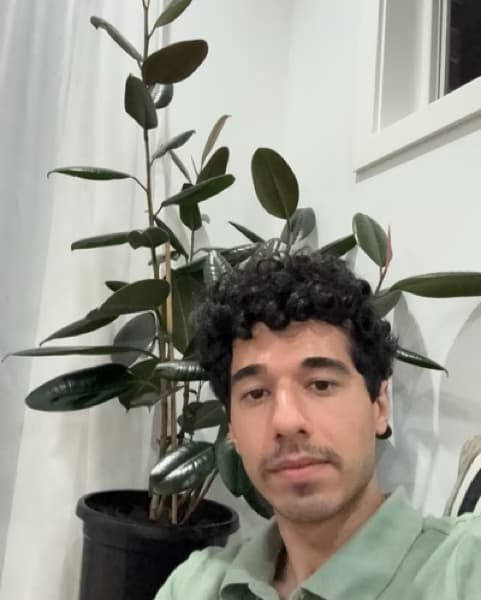 Profile photo of Steven , Piano tutor at Wiingy 