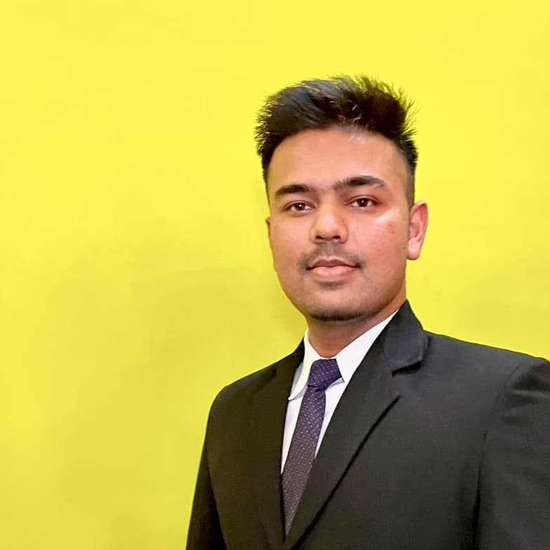 Profile photo of Himanshu, SAT tutor at Wiingy 