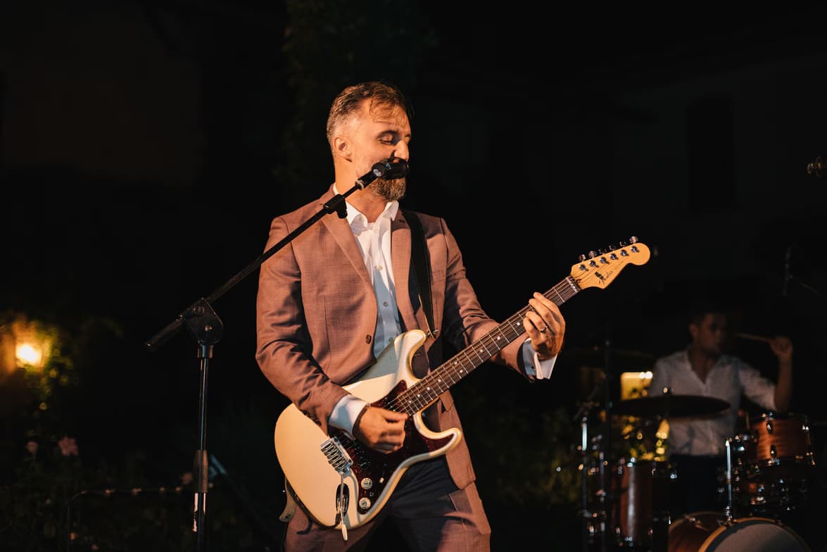 Profile photo of Paolo , Guitar tutor at Wiingy