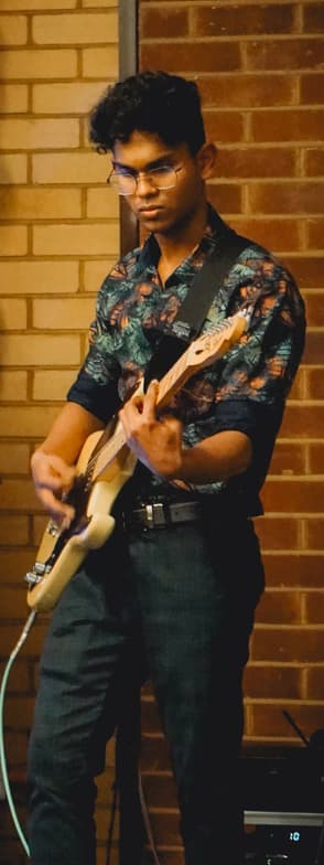 Digital pen-tab teaching notes by Leander Louis 