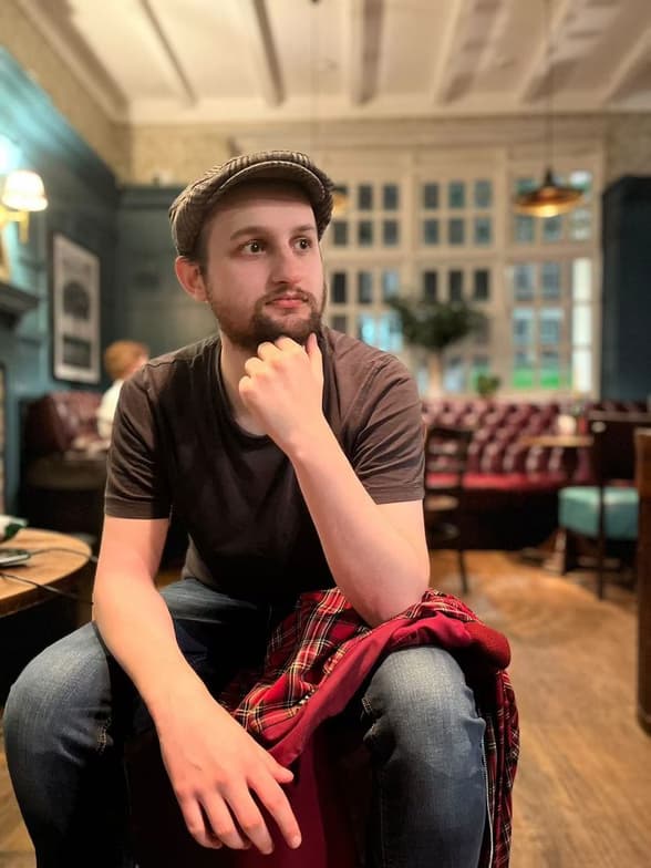 Profile photo of Cade, Guitar tutor at Wiingy 