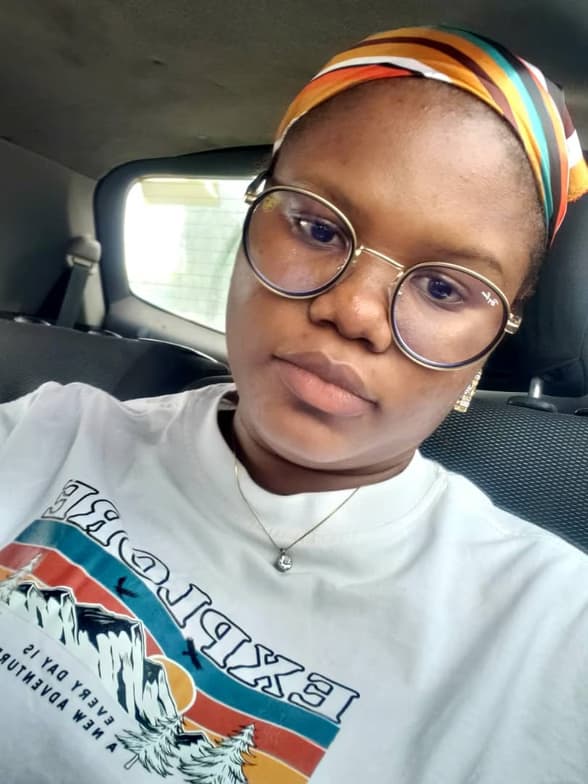 Profile photo of Tori, Singing tutor at Wiingy 