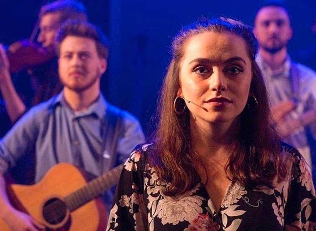 Profile photo of Emily, Singing tutor at Wiingy 