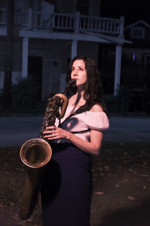 Profile photo of Erika, Singing tutor at Wiingy 