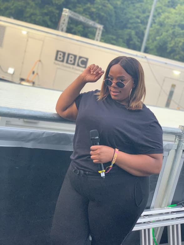 Profile photo of Ruth, Singing tutor at Wiingy 