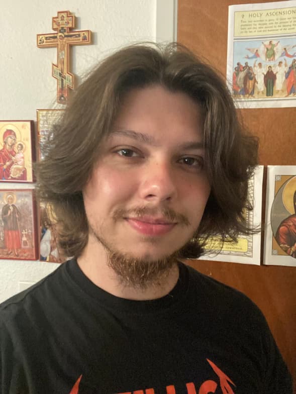 Profile photo of Cesar, Guitar tutor at Wiingy 