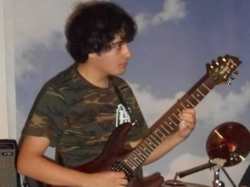 Profile photo of Juan, Guitar tutor at Wiingy 