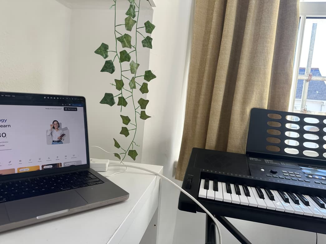 Piano learning materials by Bea 