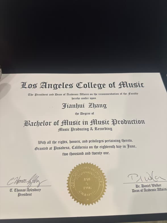 Verified degree or teaching certification of Eric 