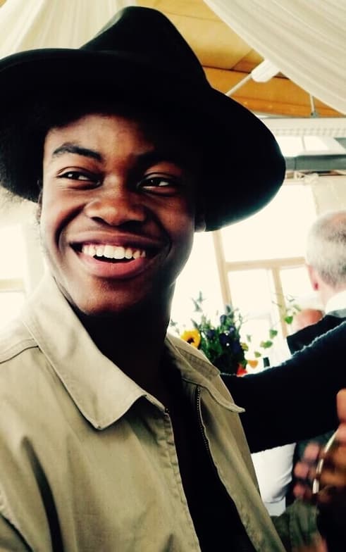 Profile photo of Titomi, Singing tutor at Wiingy 