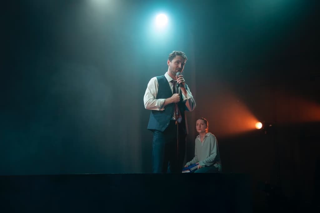 Robbie conducting a lesson 