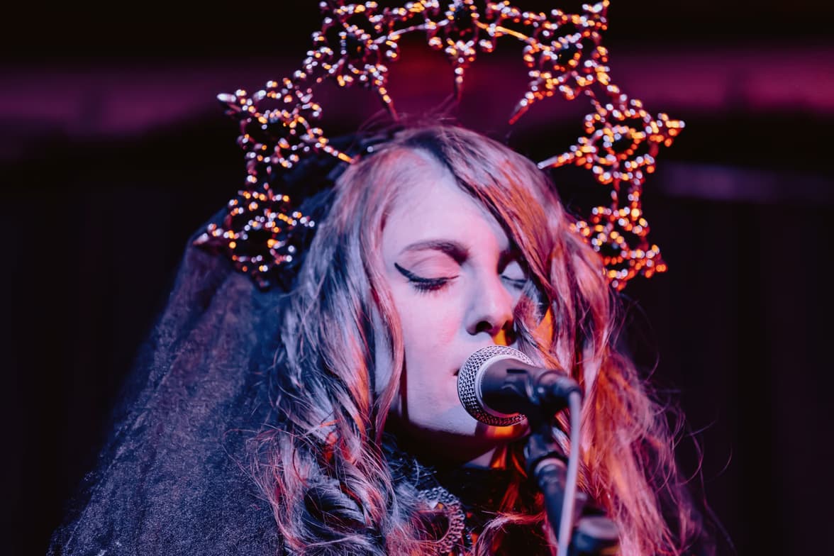 Casual photos of Stella, Wiingy tutor 