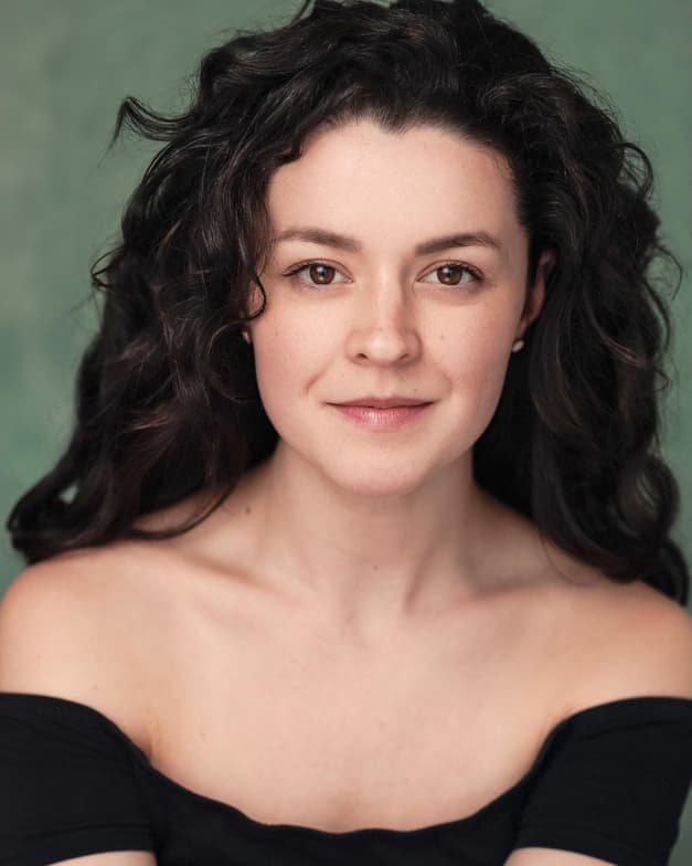 Profile photo of Ahlyssa , Singing tutor at Wiingy 