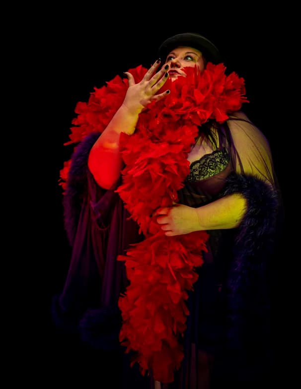 Profile photo of Ashley, Singing tutor at Wiingy