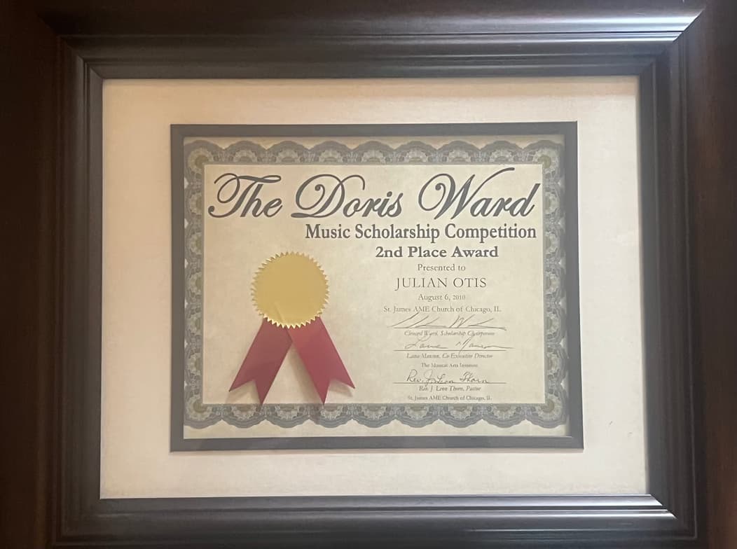 Verified degree or teaching certification of Julian 