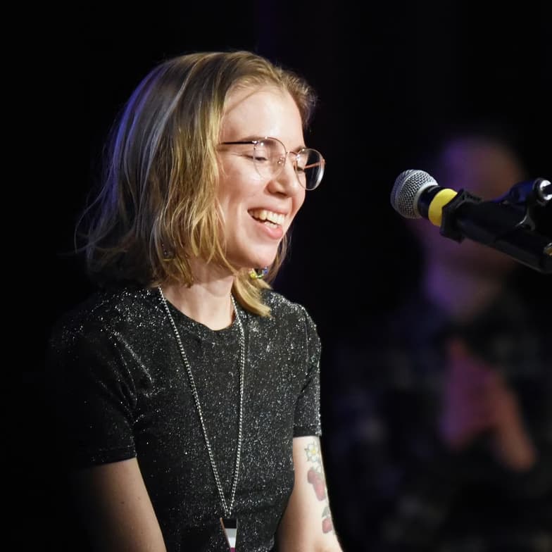 Profile photo of Lauren, Singing tutor at Wiingy 