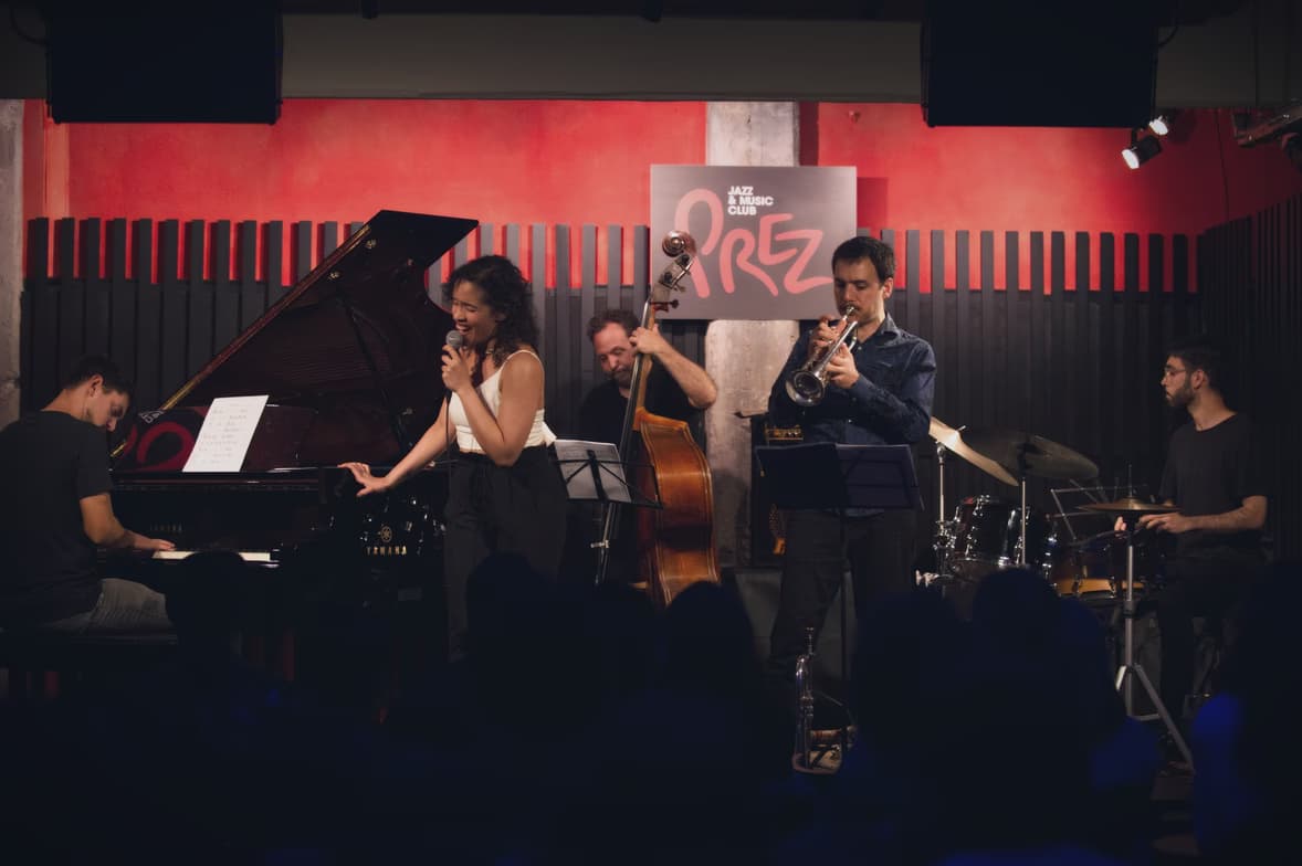 Digital pen-tab teaching notes by Michelle 