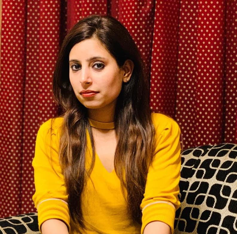 Profile photo of Tanisha, English tutor at Wiingy 