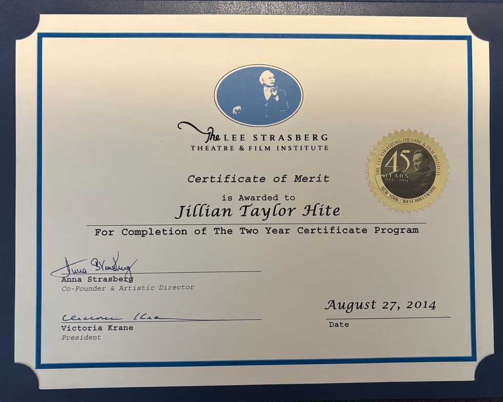 Verified degree or teaching certification of Jilly 