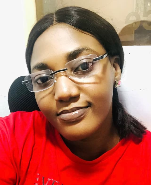 Profile photo of Sarah, English tutor at Wiingy 