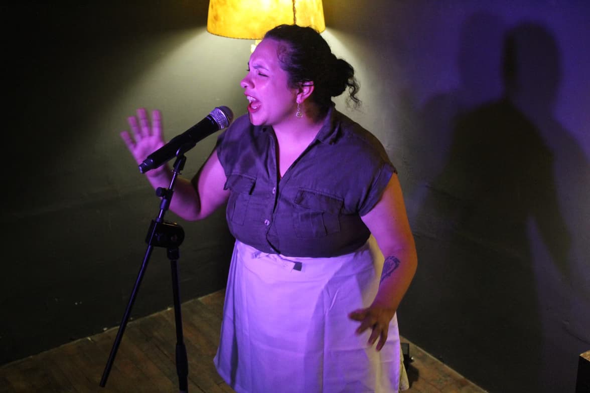 Profile photo of Michelle, Singing tutor at Wiingy