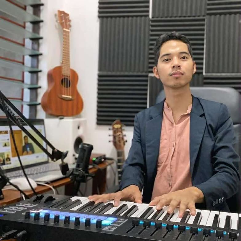 Piano learning materials by Richard