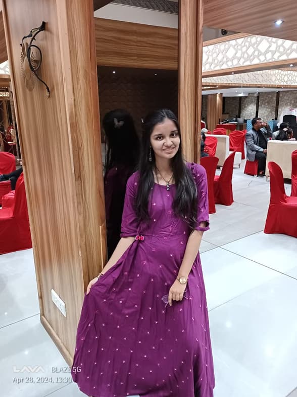 Profile photo of Vrushti, Games tutor at Wiingy 