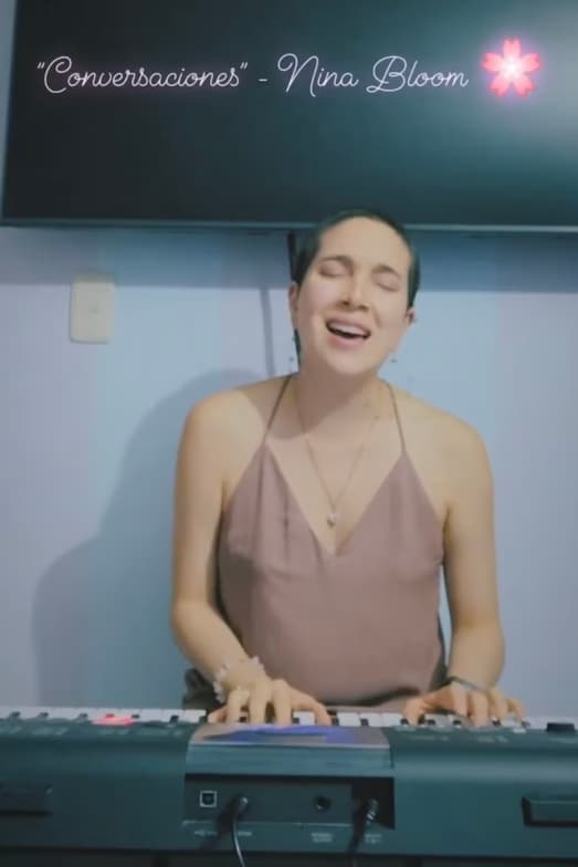 Profile photo of Carolina, Singing tutor at Wiingy 