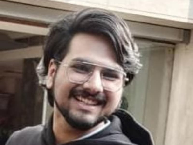 Profile photo of Shreesh, Hindi tutor at Wiingy 