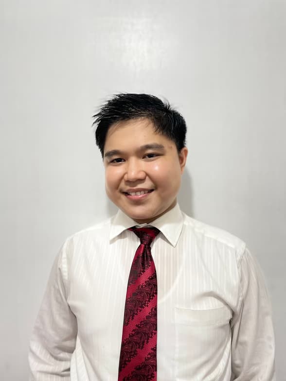 Profile photo of Brixter, English tutor at Wiingy 