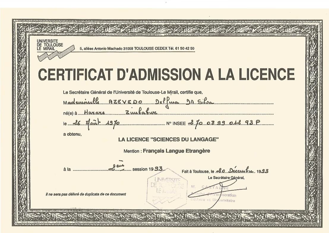 Verified degree or teaching certification of Delfina  