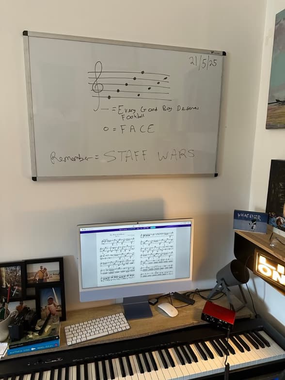 Piano learning materials by Harry 