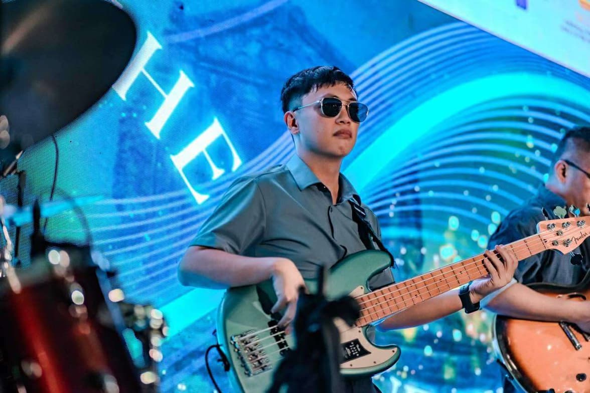 Digital pen-tab teaching notes by Prince 