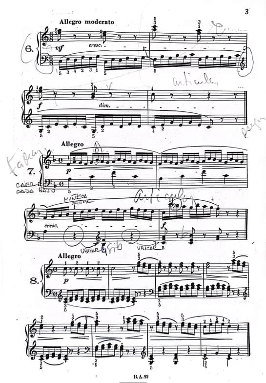 Piano learning materials by Lautaro  