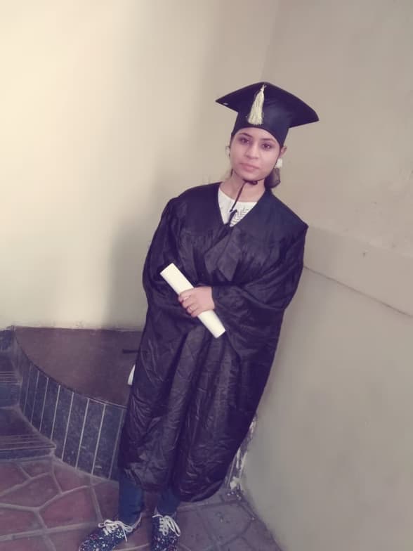 Graduation ceremony photo of Ekta