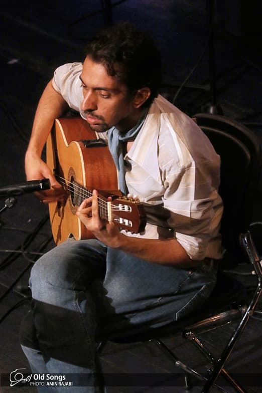Profile photo of Farhad, Guitar tutor at Wiingy 