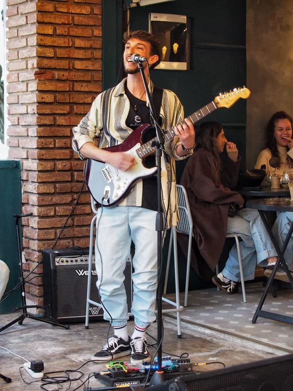 Profile photo of Matias, Guitar tutor at Wiingy 