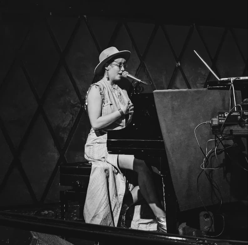 Digital pen-tab teaching notes by Jessie