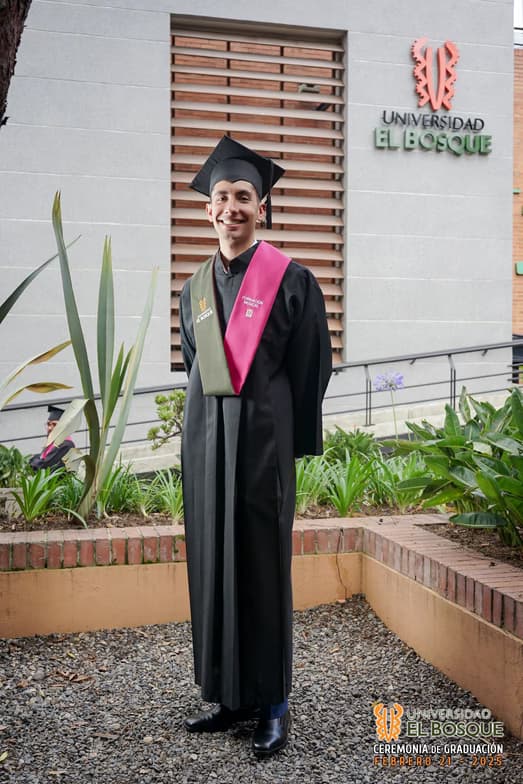 Graduation ceremony photo of Julián  