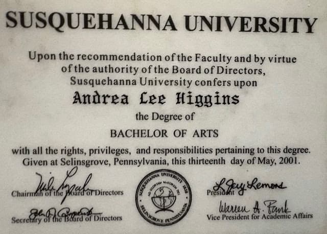 Verified degree or teaching certification of Andrea Lee 