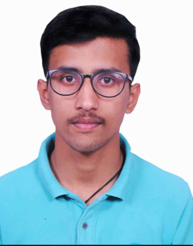 Profile photo of Durgesh, Mathematics tutor at Wiingy