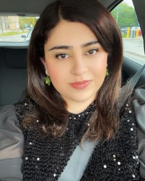 Profile photo of Faranak, Violin tutor at Wiingy 