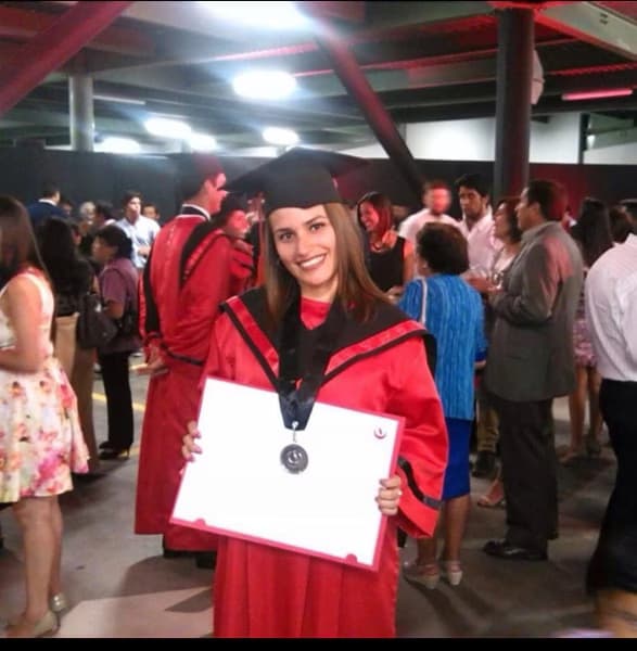 Verified degree or teaching certification of Johanna 