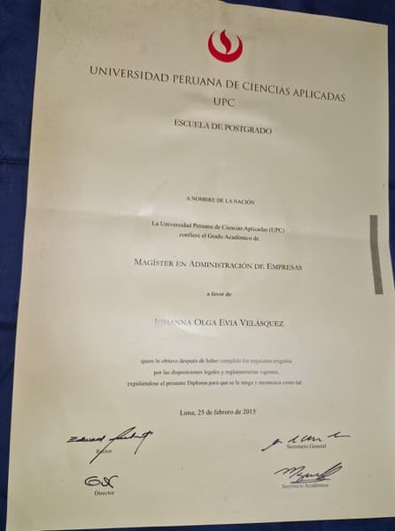 Verified degree or teaching certification of Johanna 