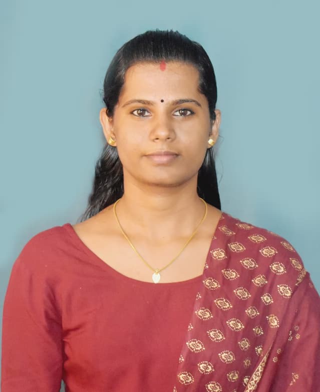 Profile photo of Nayanamol, Mathematics tutor at Wiingy 