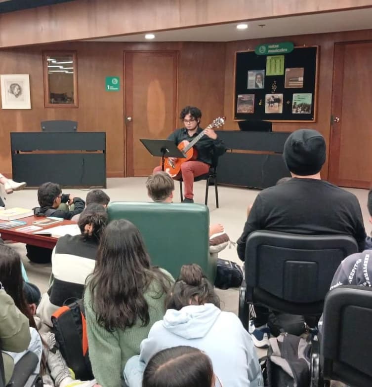 Travel snapshot of Juan Sebastian during a trip 